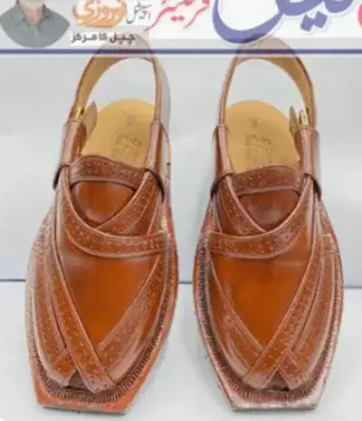 Norozi Chappal Shape Punch Single Sole