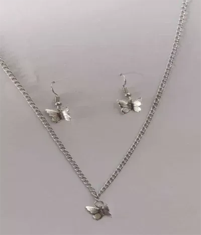 Artificial Necklace Jewellery