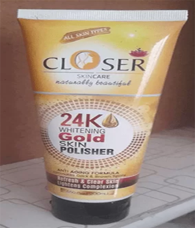 Closer 24K Whitening Gold Skin Polisher