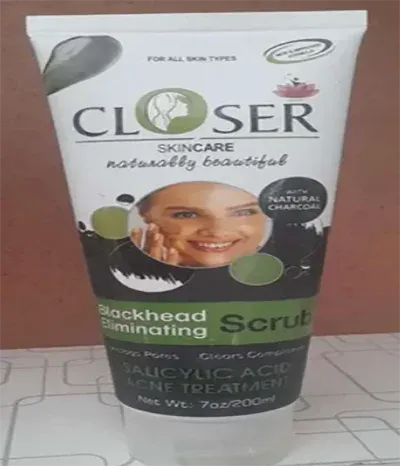 Closer Blackhead Remover Scrub