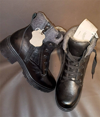 Pre Loved Used shoes-item-24