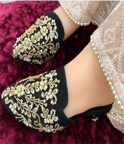 bridal shoes pakistani