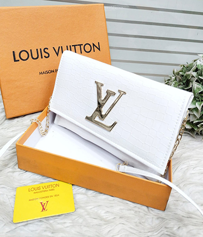 Lv clutch price online