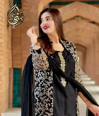 long maxi dresses Pakistan
