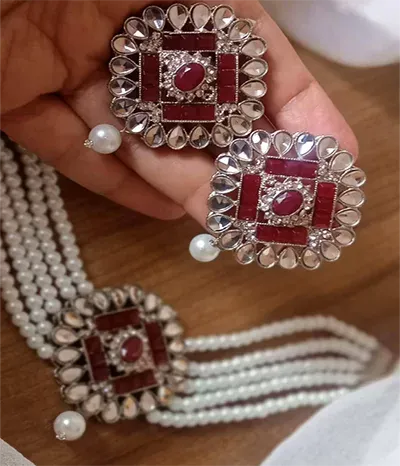 Choker Set Design