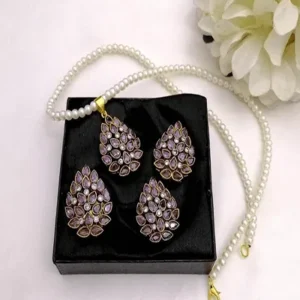 Locket Set Design 1