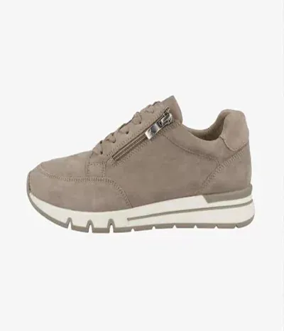 Pre Loved Used shoes item 23