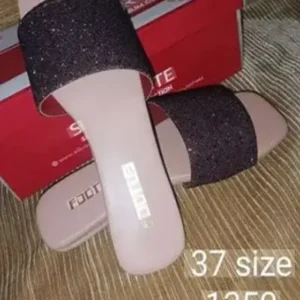 Pre Loved Used shoes item 31
