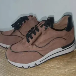Pre Loved Used shoes item 38