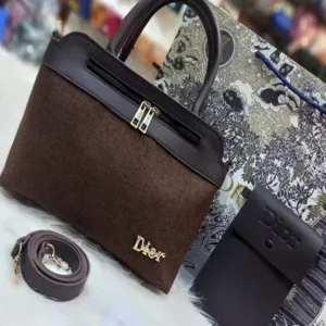 Stylish Handbags for Ladies