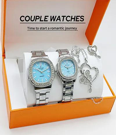 couple watches Pakistan