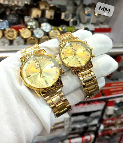 couple watches in pakistan