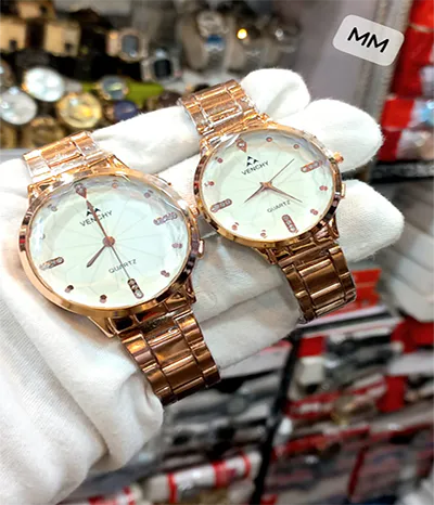 couple watches in pakistan