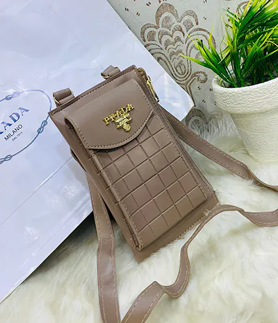 prada hand bag 4