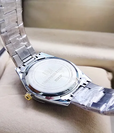 universe watch price