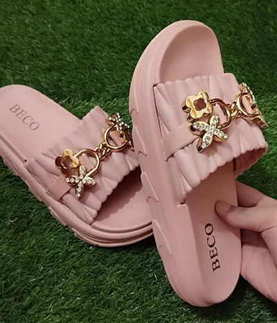 womens slippers - Image 3